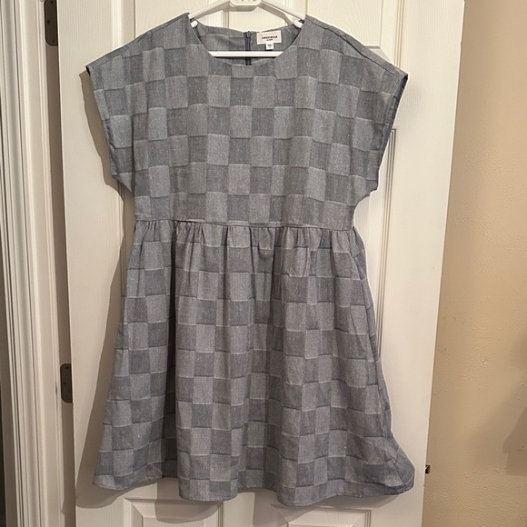 Anniewear Dresses & Skirts - Anniewear Stylish Gray Checkered Dress